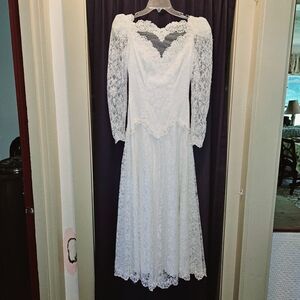 Daivd's Bridal Wedding dress - ballerina length - ivory